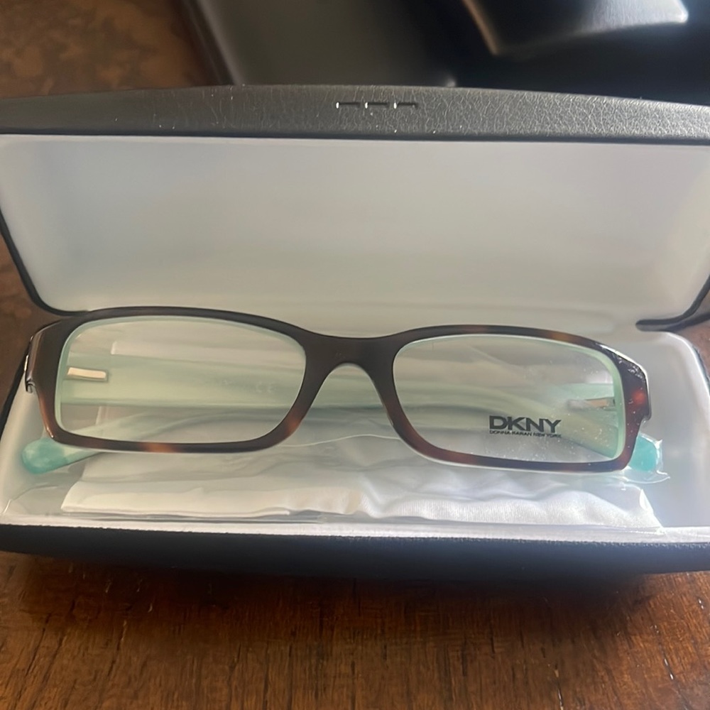 New- Dkny- Frames - image 1